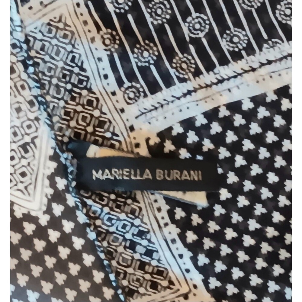 Mariella Burani Oblong Silk Scarf Black & White Square & Geometric Pattern 61x14